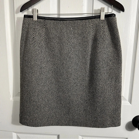 Talbots 12 petite wool blend skirt with leather trim, black/white microcheck - Picture 1 of 8